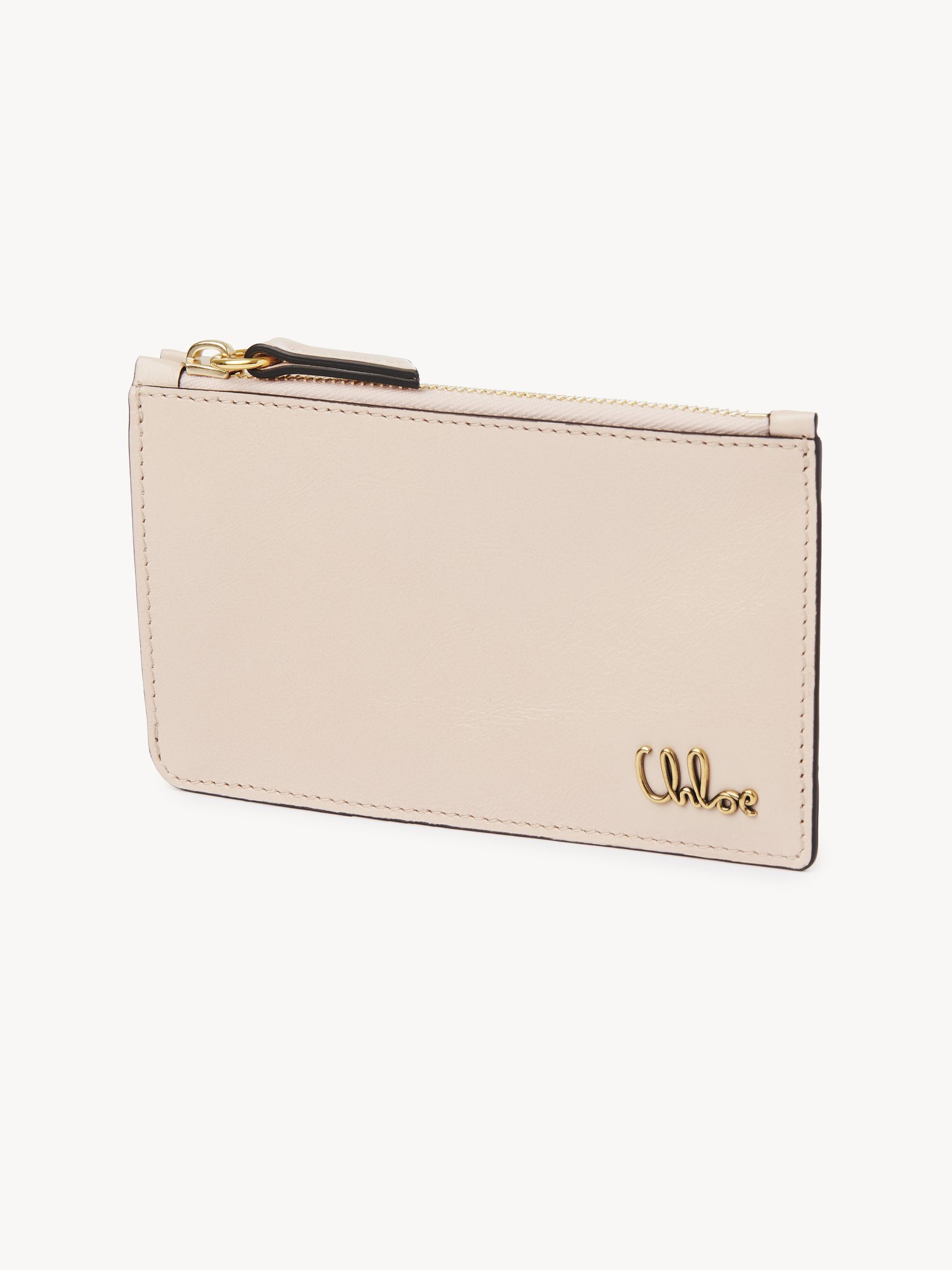 Small Chloé Iconic purse with card slots in shiny leather Shiny calfskin
Cement Pink Back view of the product