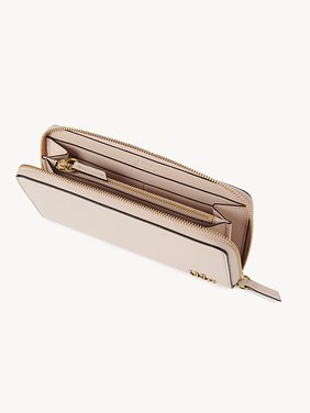 Chloé Iconic zipped long wallet in shiny leather Shiny calfskin
Cement Pink Product detail