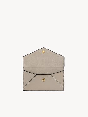 Small Envelope purse with card slots in grained leather Grained goatskin
Motty Grey Product detail