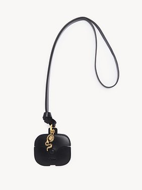 Chloé Symbols Snake earpods case in grained leather Grained buffalo leather & metal
Black