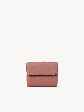 Small Alphabet tri-fold in grained leather Grained & shiny calfskin
Pink - Grey Top view of the product