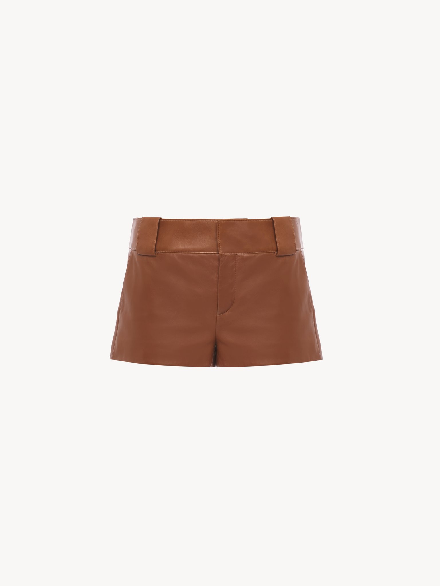 Tailored mini shorts in soft nappa leather Plongé nappa leather
Cognac Brown