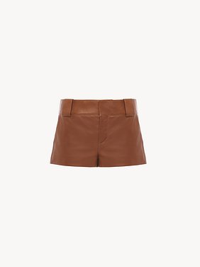 Tailored mini shorts in soft nappa leather Plongé nappa leather
Cognac Brown