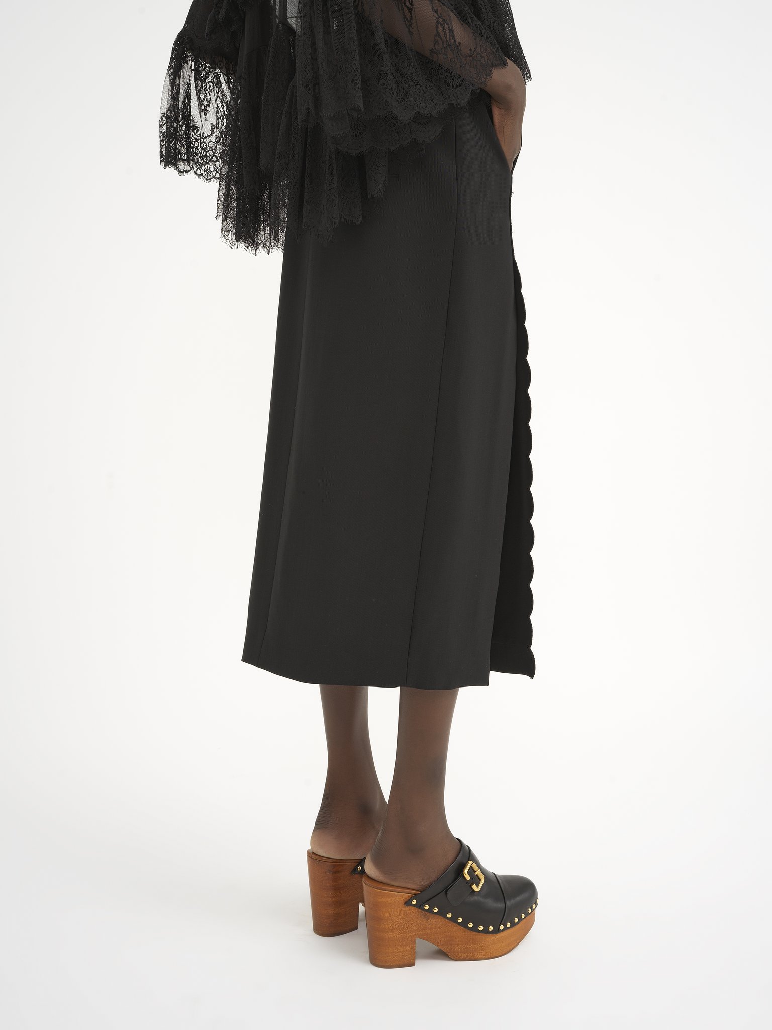 Scallop embroidered column skirt in fluid viscose Soft viscose & wool twill
Black Top view of the product