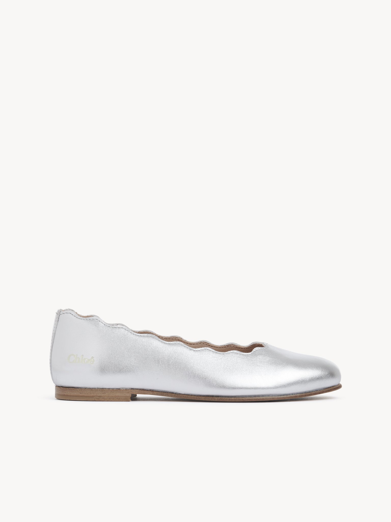 Lauren ballerinas Cowhide
Silver