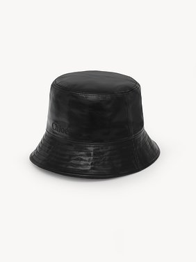 Chloé bucket hat in shiny leather Shiny calfskin with logo embroidery
Black