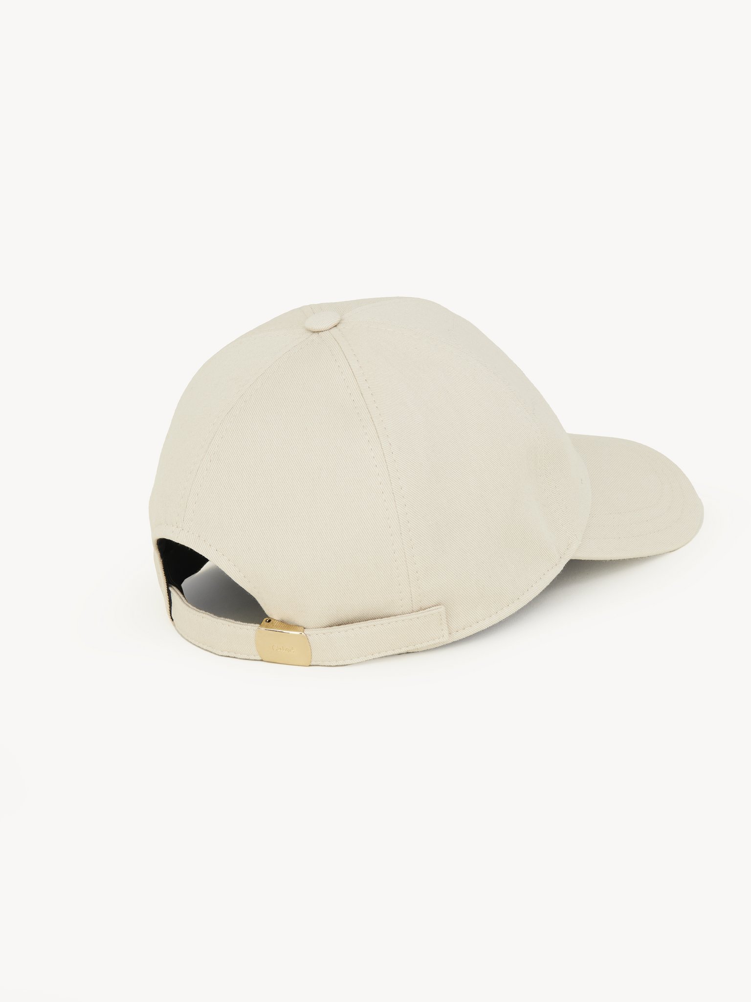 Swing cap in cotton gabardine Deadstock recycled cotton gabardine with Chloé embroidery
Cement Beige 