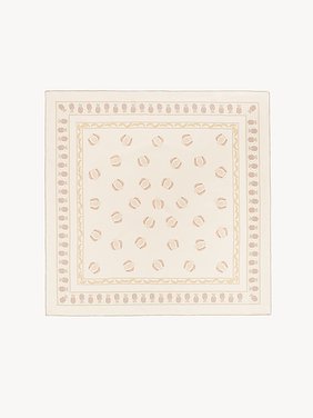 The Chloé Bananas square scarf in silk Organic silk
Beige & Orange