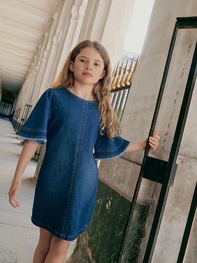 Short-sleeve dress Organic cotton
Denim Blue Top view of the product