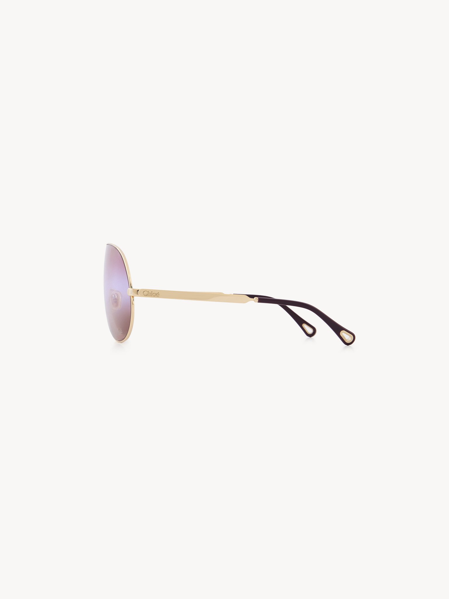 Aly sunglasses Gold metal & bio-based nylon
Gradient red, pink & brown lenses Product detail