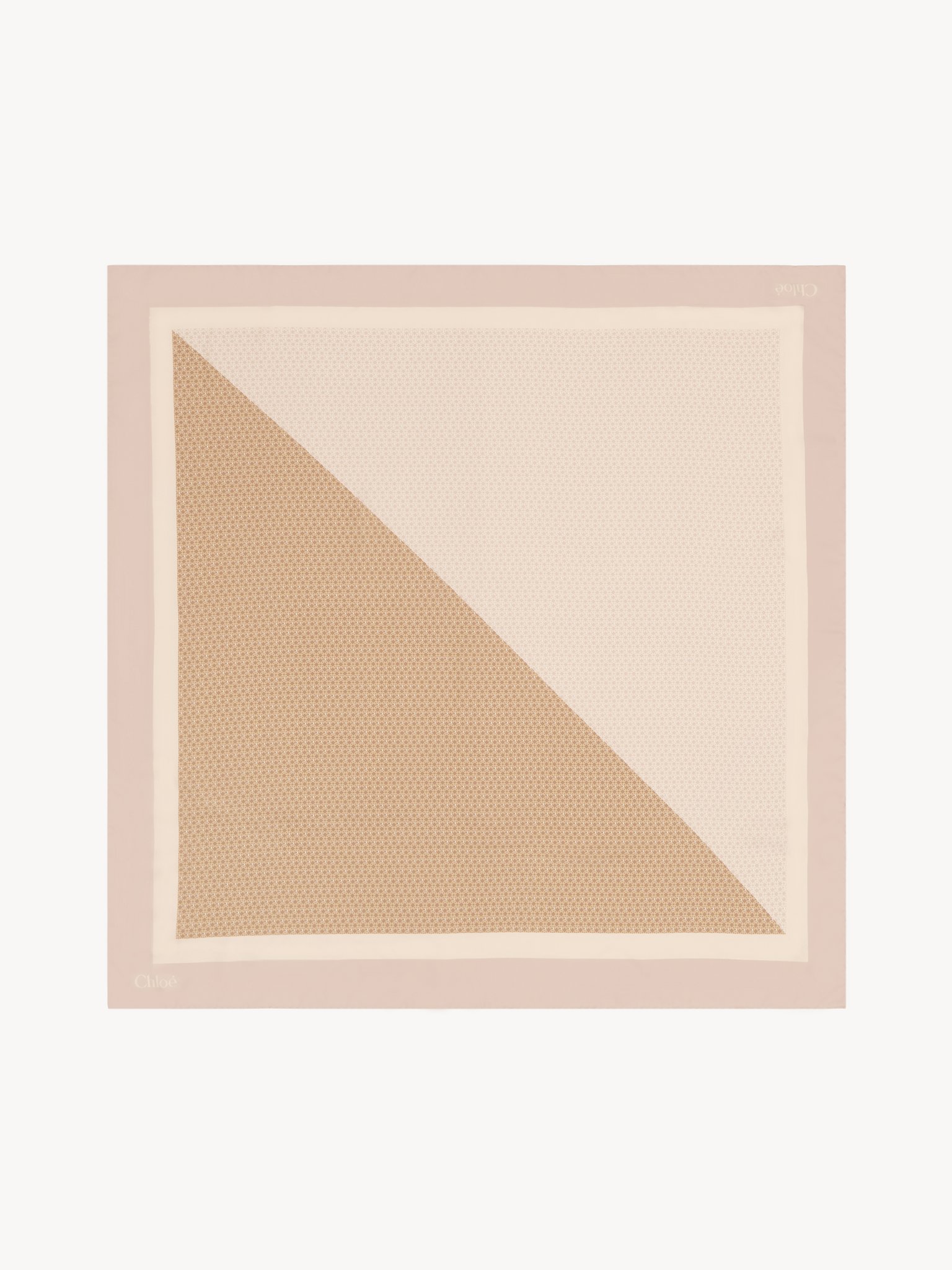 The Chloé Mini Tie-Print scarf in silk Mini tie print on organic silk
Delicate Beige