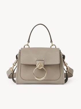 Mini Tess day bag in grained & soft leather Grained & shiny calfskin
Motty Grey