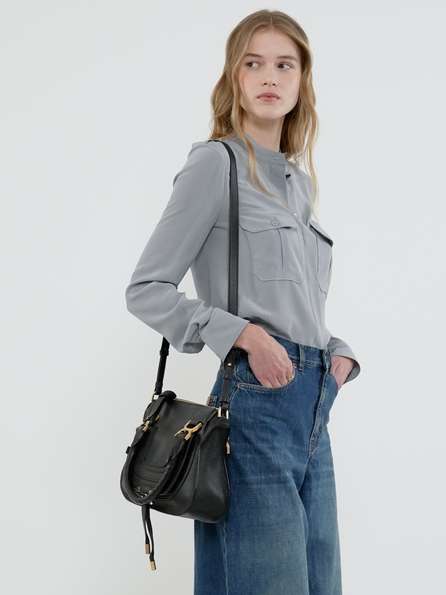 Small Marcie bag in grained leather Grained calfskin
Black [*** acc_altImage_shotV ***]