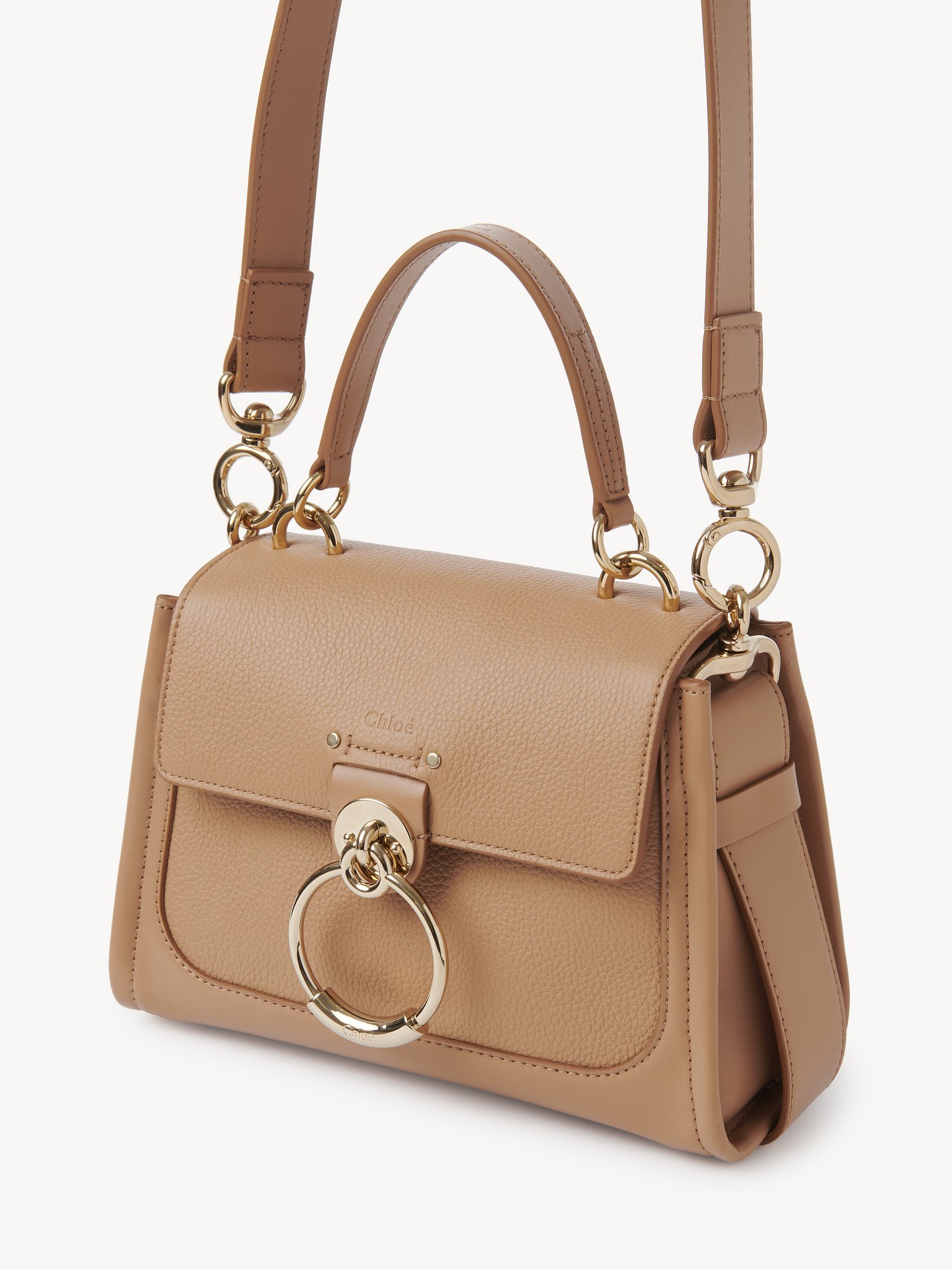 Mini Tess day bag in grained & soft leather Grained & shiny calfskin
Light Tan Product detail