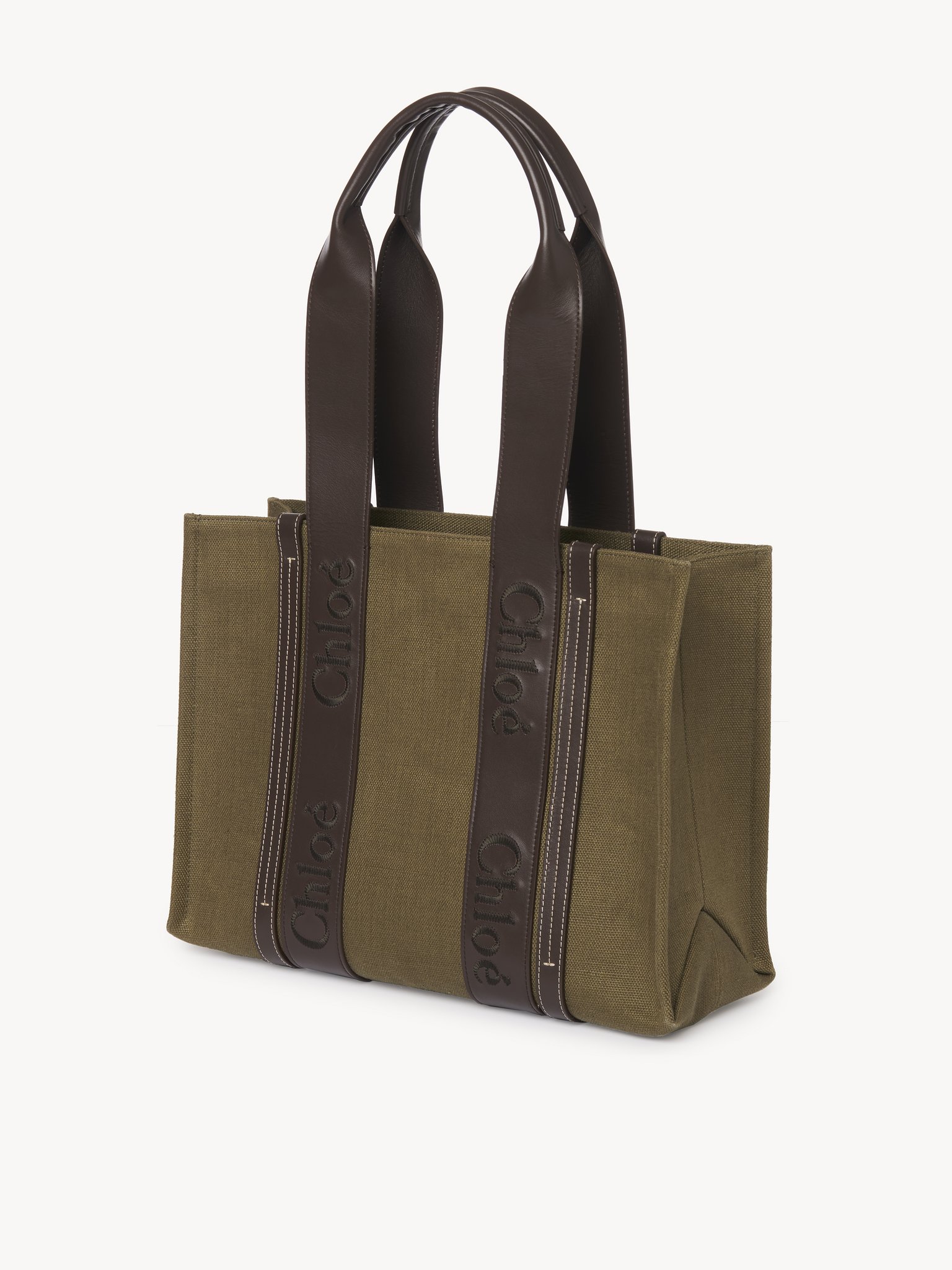 Medium Woody tote bag Linen canvas & shiny calfskin with Chloé logo
Warm Green 