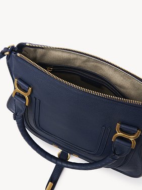 Marcie bag in grained leather Grained calfskin
Navy Front view of the product being worn