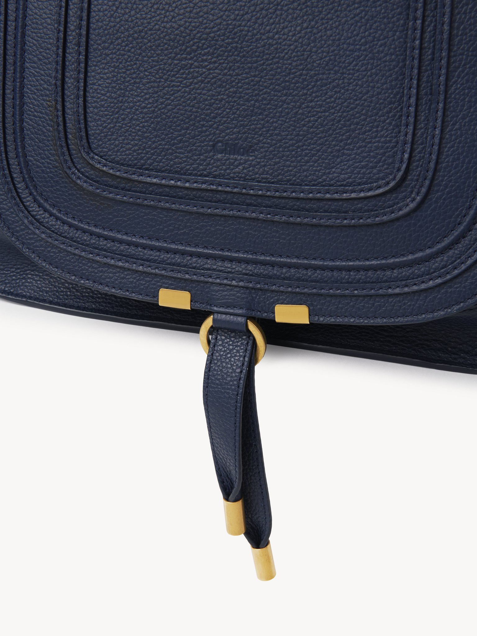 Marcie bag in grained leather Grained calfskin
Navy Product detail