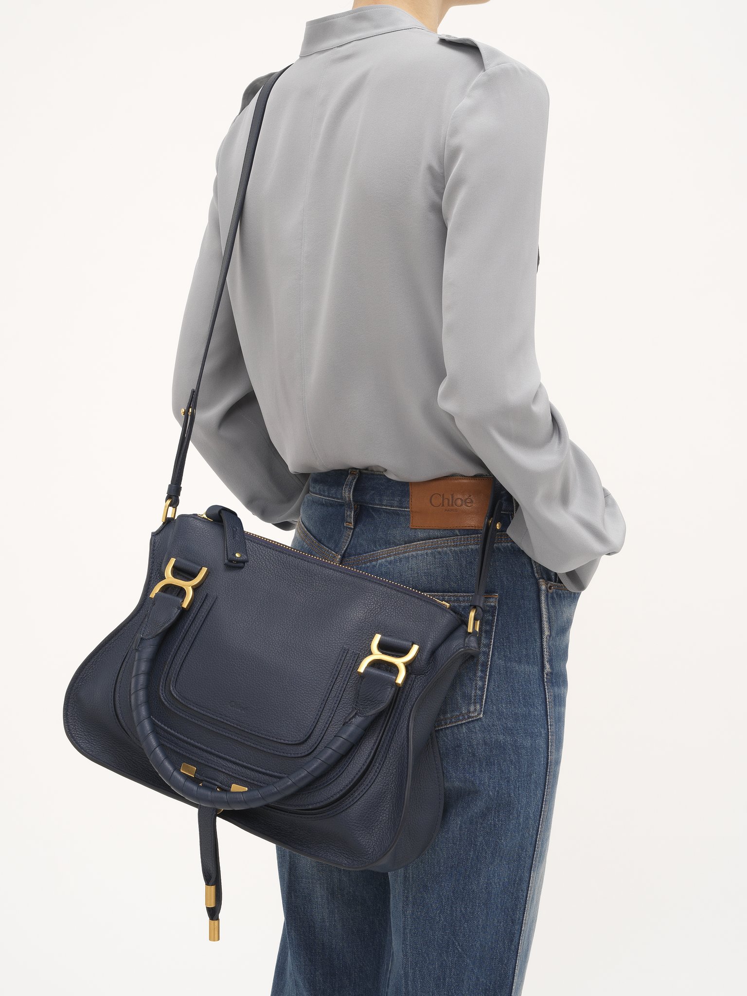 Marcie bag in grained leather Grained calfskin
Navy [*** acc_altImage_shotG ***]