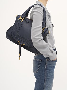 Marcie bag in grained leather Grained calfskin
Navy [*** acc_altImage_shotH ***]