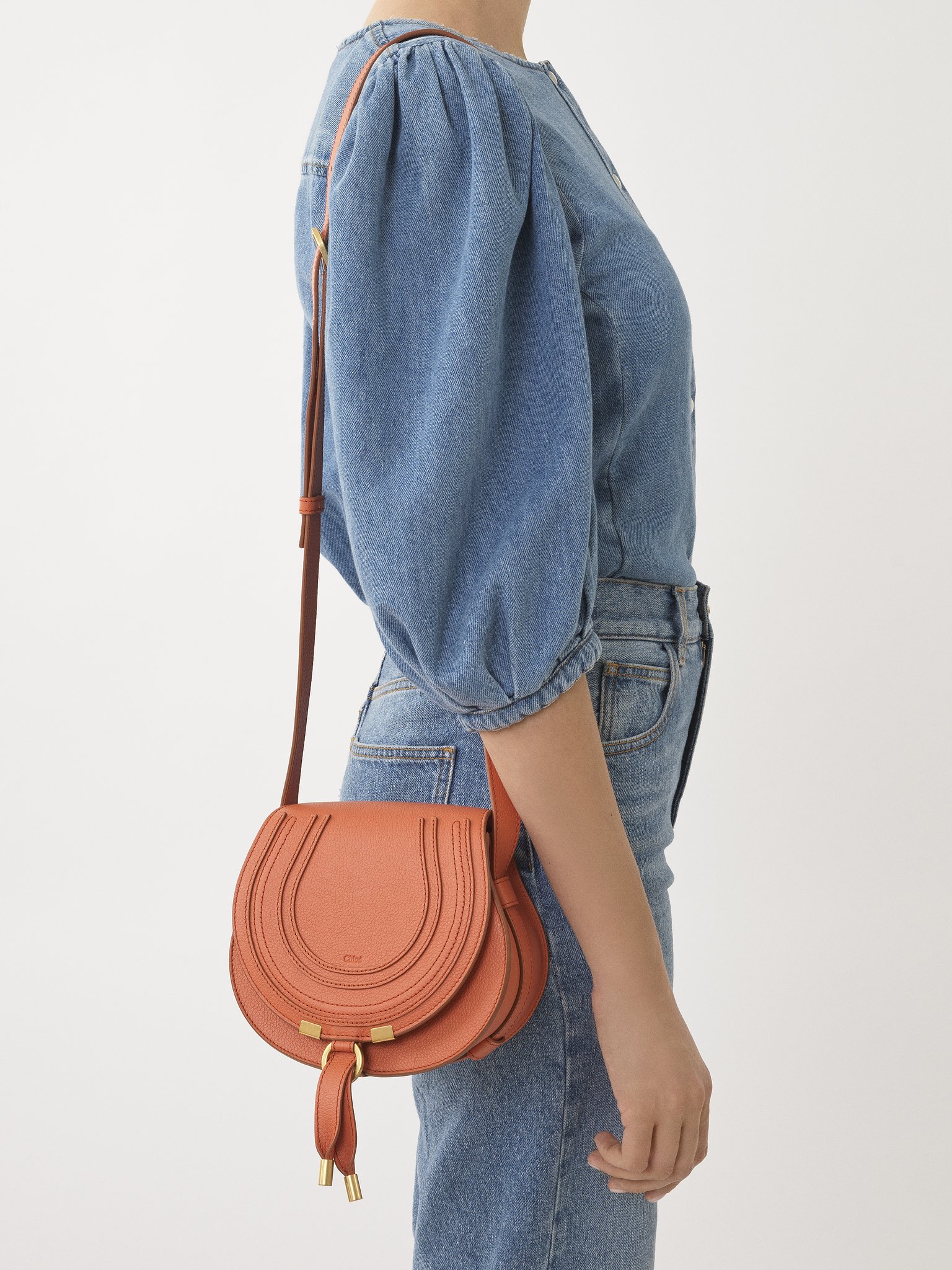 Marcie small saddle bag Grained calfskin
Tawny Orange Back view of the product