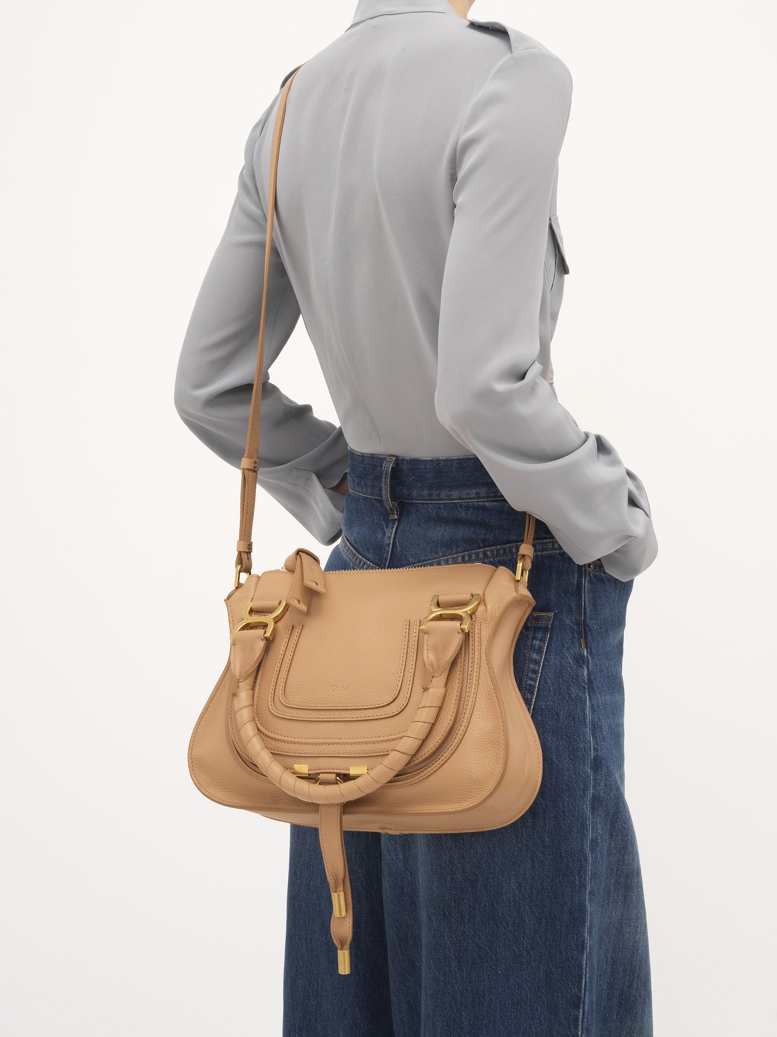 Small Marcie bag in grained leather Grained calfskin
Light Tan [*** acc_altImage_shotG ***]