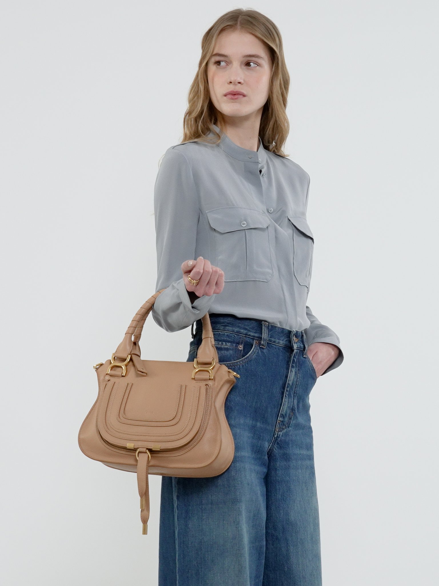 Small Marcie bag in grained leather Grained calfskin
Light Tan [*** acc_altImage_shotV ***]