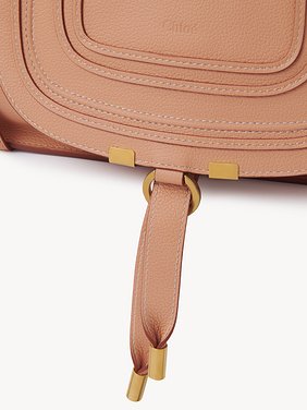 Small Marcie bag in grained leather Grained calfskin
Terracotta Pink Front view of the product being worn