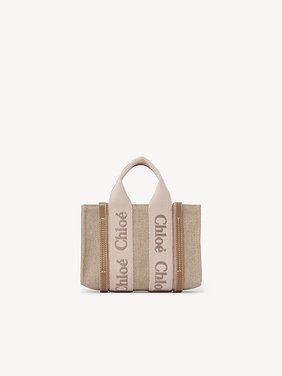 Mini Woody tote bag in linen Linen canvas & shiny calfskin with Chloé logo
Blushy Beige Top view of the product