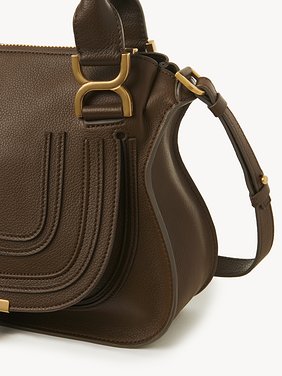 Small Marcie bag in grained leather Grained calfskin
Dark Khaki Product detail