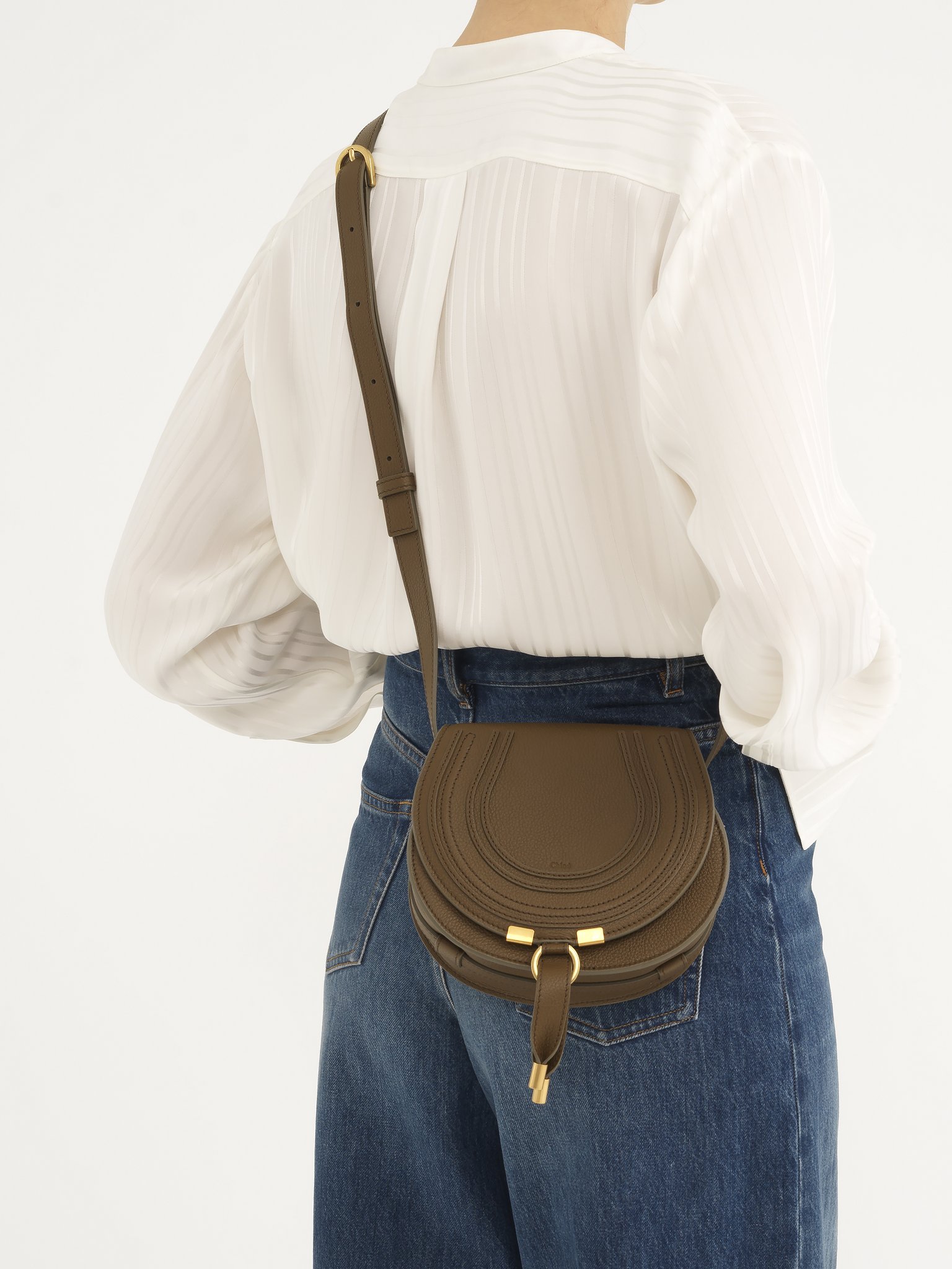 Small Marcie saddle bag in grained leather Grained calfskin
Dark Khaki [*** acc_altImage_shotG ***]