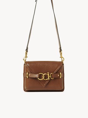 Mini crossbody Cape bag in grained leather Grained calfskin
Clay Brown