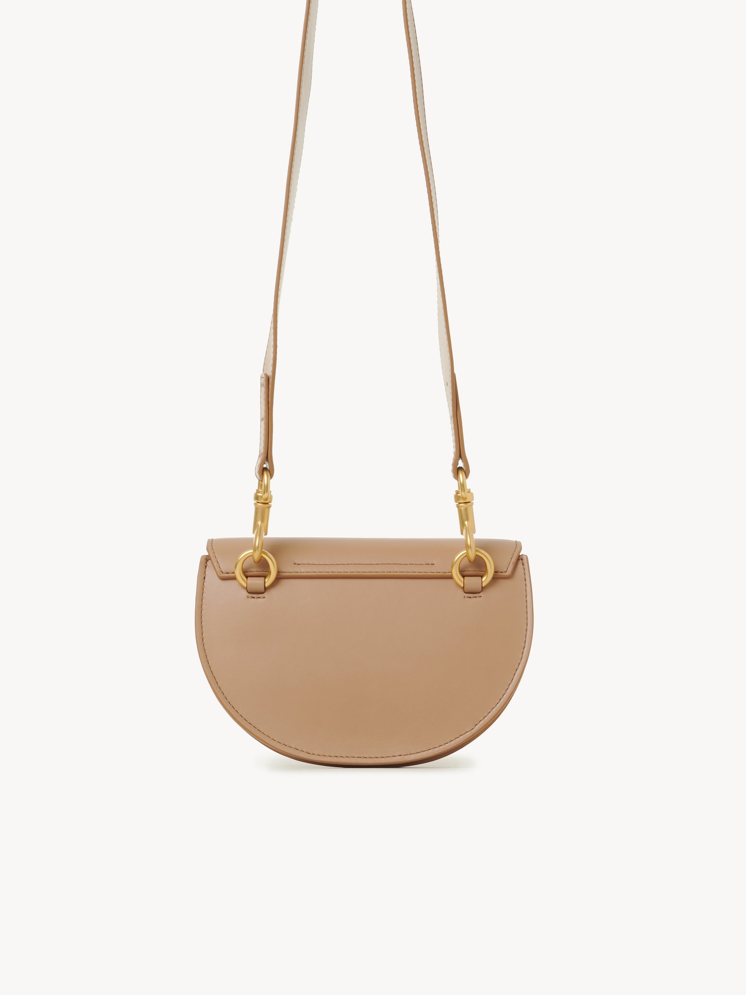 Mini Marcie flap bag in leather Shiny calfskin
Light Tan 