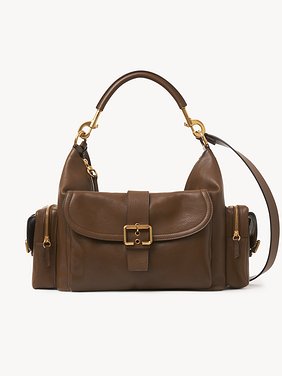 Large Camera bag in shiny leather Natural shiny buffalo leather
Dark Khaki