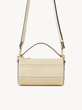 Woody tube shoulder bag in grained leather Shiny grained calfskin
Sweet Beige