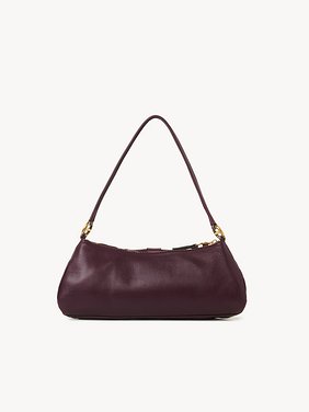 The 99 shoulder bag in grained leather Shiny grained calfskin
Dimness Purple Top view of the product