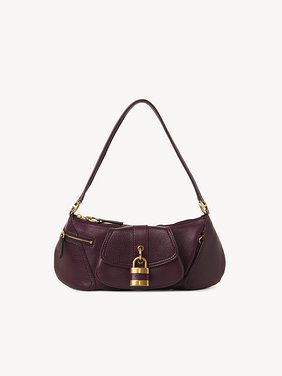 The 99 shoulder bag in grained leather Shiny grained calfskin
Dimness Purple