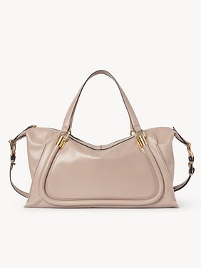 Paraty 24 bag in shiny leather Natural shiny calfskin
Deep Beige Top view of the product