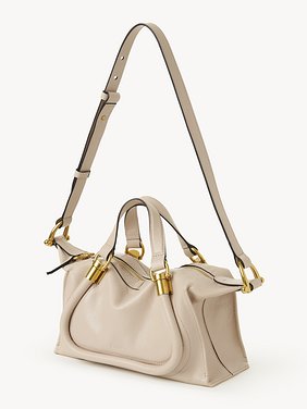 Small Paraty 24 bag in shiny leather Natural shiny calfskin
Sweet Beige Product detail