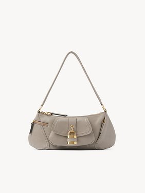 The 99 shoulder bag in grained leather Shiny grained calfskin
Motty Grey