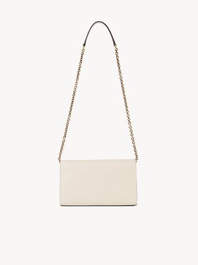 The Chloé Iconic crossbody bag in soft leather Smooth calfskin
Sweet Beige Top view of the product