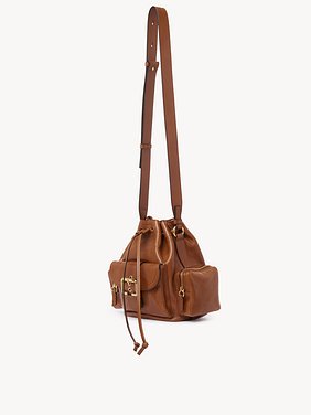 Camera Bucket bag in shiny leather Natural shiny buffalo leather
Clay Brown Product detail