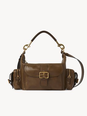 Camera bag in shiny leather Natural shiny buffalo leather
Dark Khaki