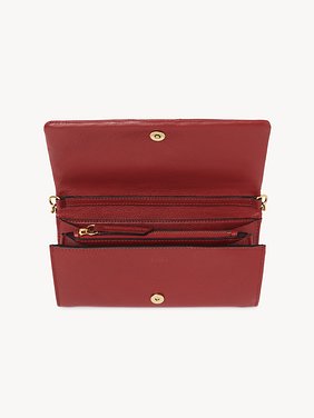 Chloé Spin flap wallet on chain in grained leather Grained buffalo leather
Red Flame 