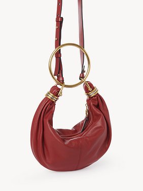 Small Bracelet hobo bag in grained leather Shiny grained calfskin
Red Flame Product detail