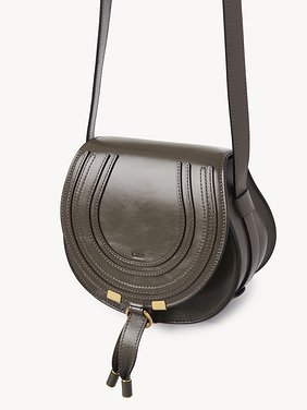 Small Marcie saddle bag in shiny leather Shiny calfskin
Flannel Grey Product detail