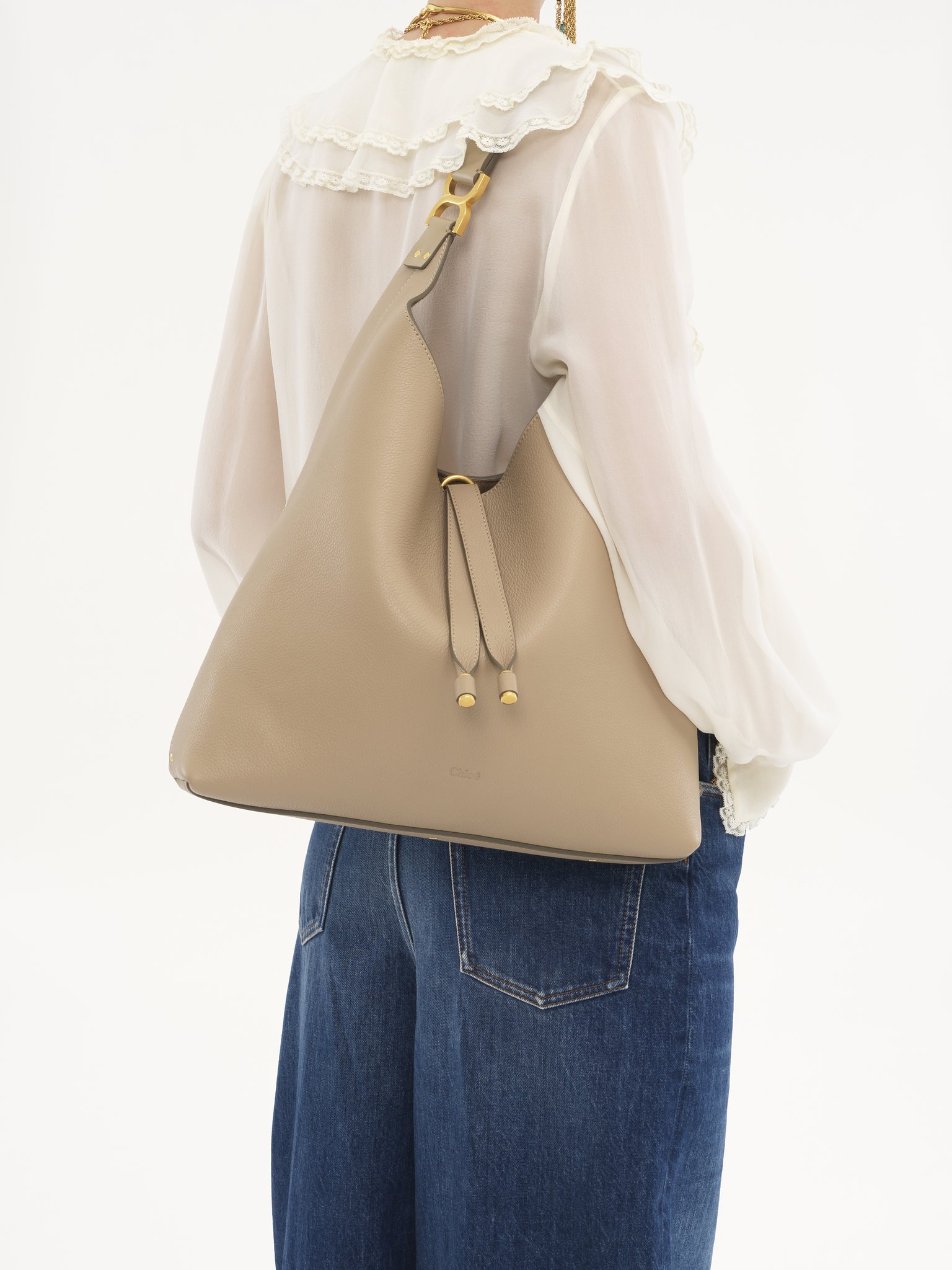 Marcie hobo bag in grained leather Grained calfskin
Boyish Brown Back view of the product