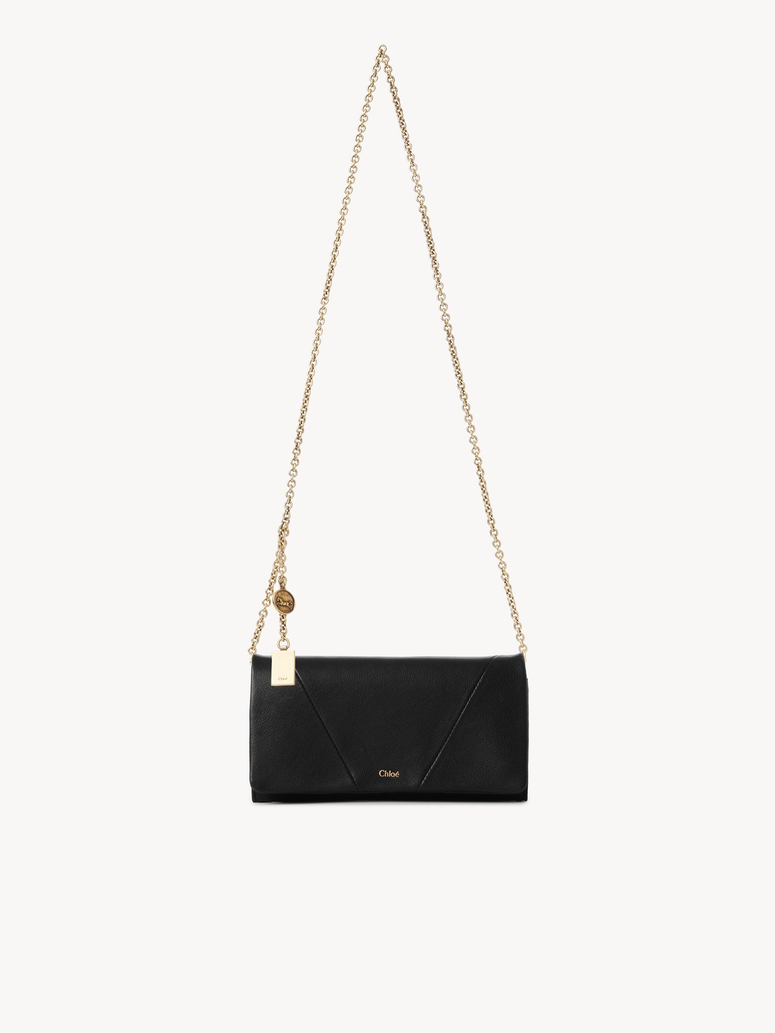 Chloé Spin flap wallet on chain in grained leather Grained buffalo leather
Black