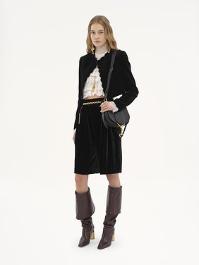 Small Chloé Ride crossbody bag in soft leather Smooth calfskin
Black [*** acc_altImage_shotG ***]