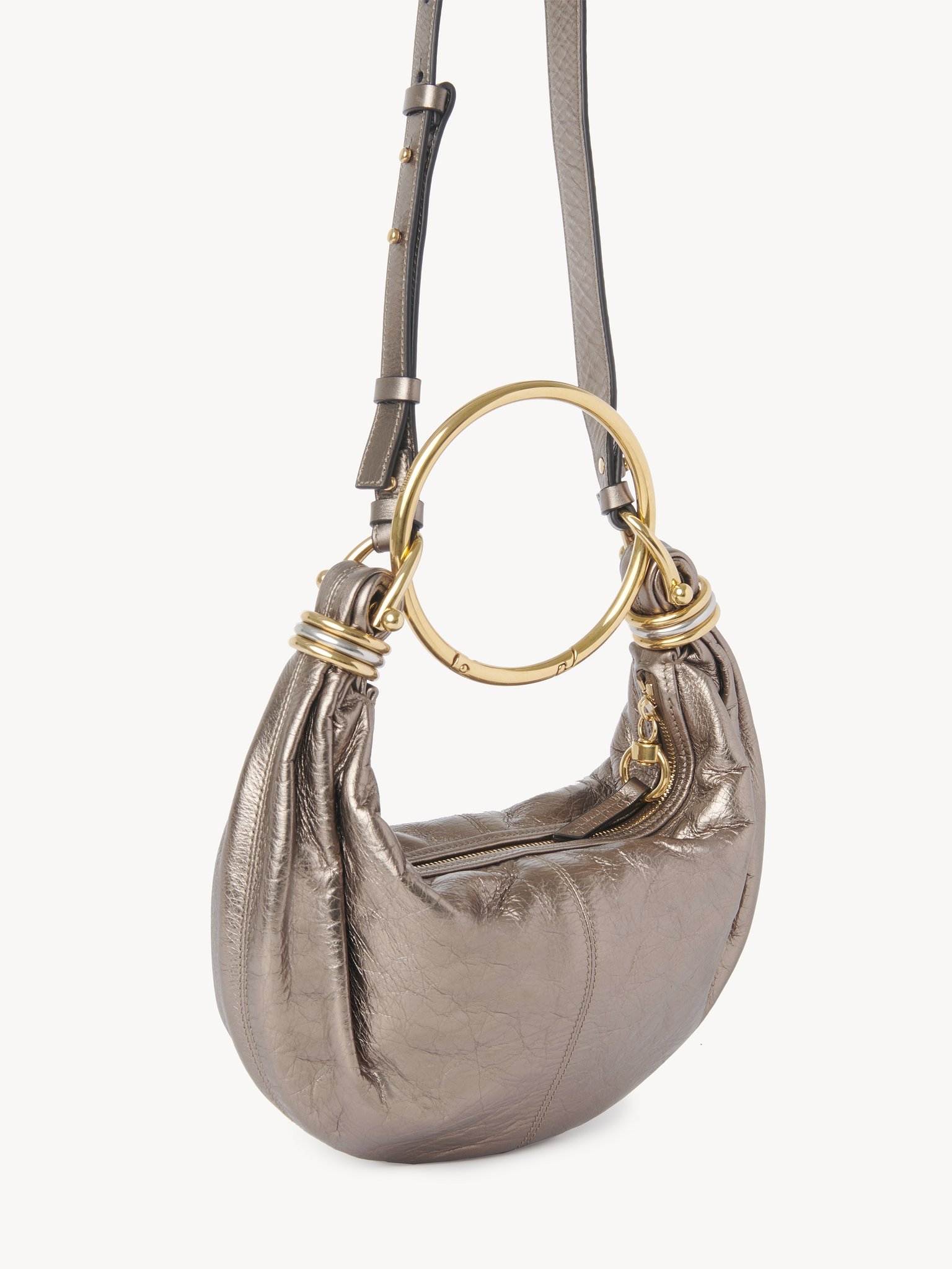 Small Bracelet Hobo bag in metallized leather Metallized calfskin
Shiny Gray Product detail