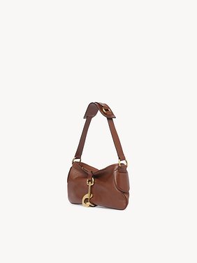 Kerala 25 shoulder bag in soft leather Smooth & natural calfskin
Dark Ebony Product detail